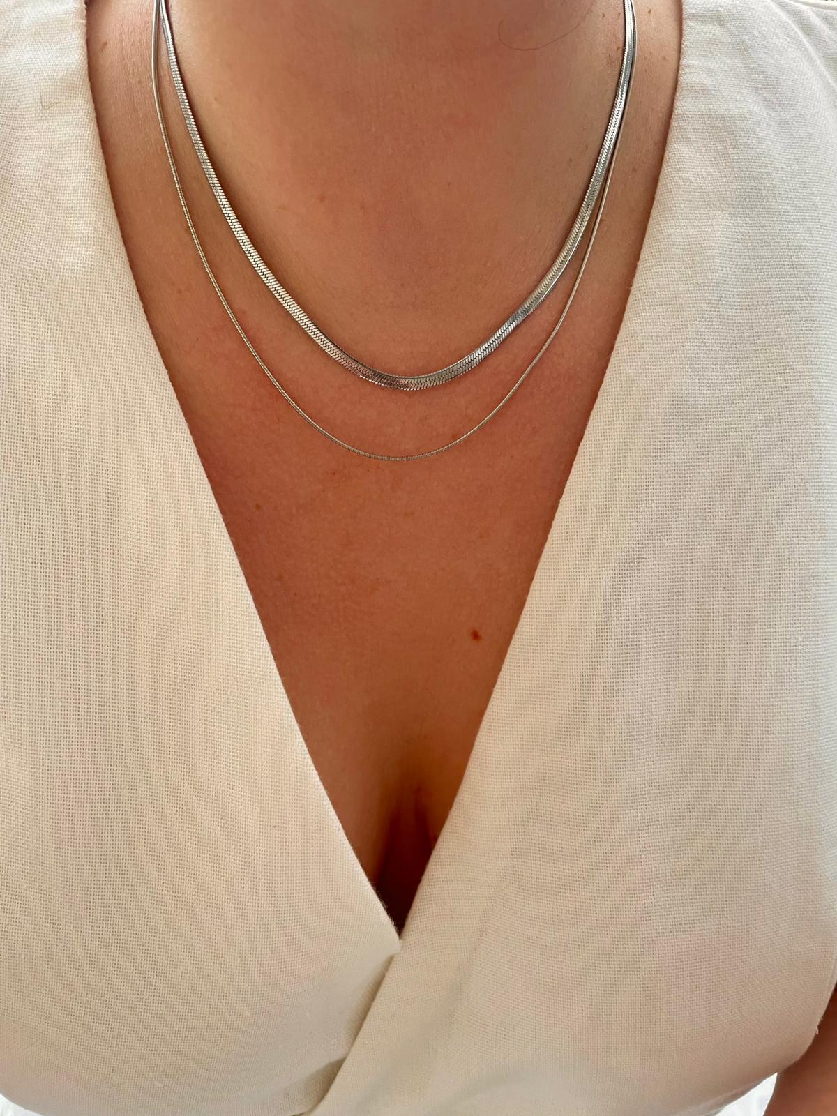 Colar Duplo Prateado