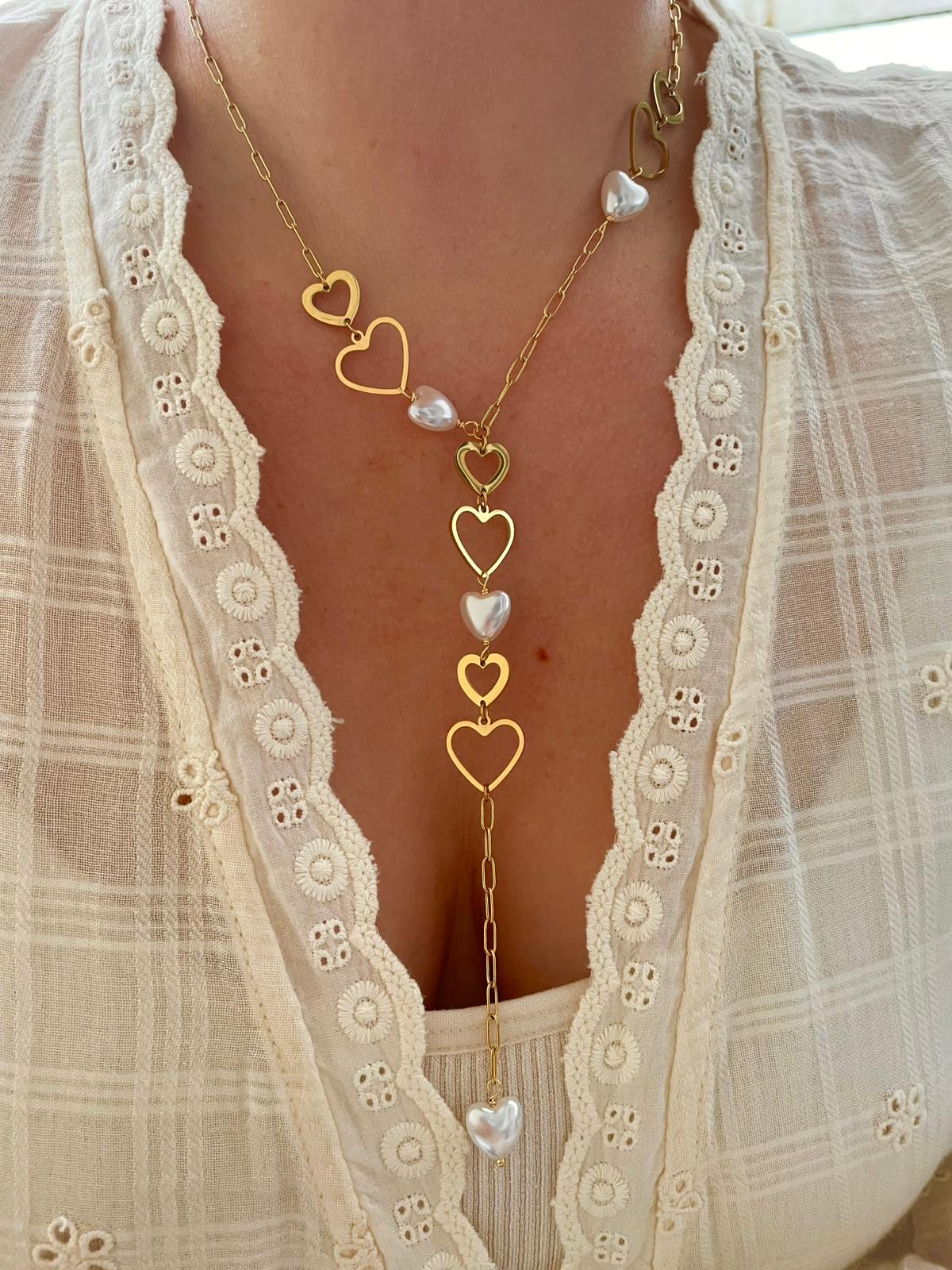 Colar vários pendentes