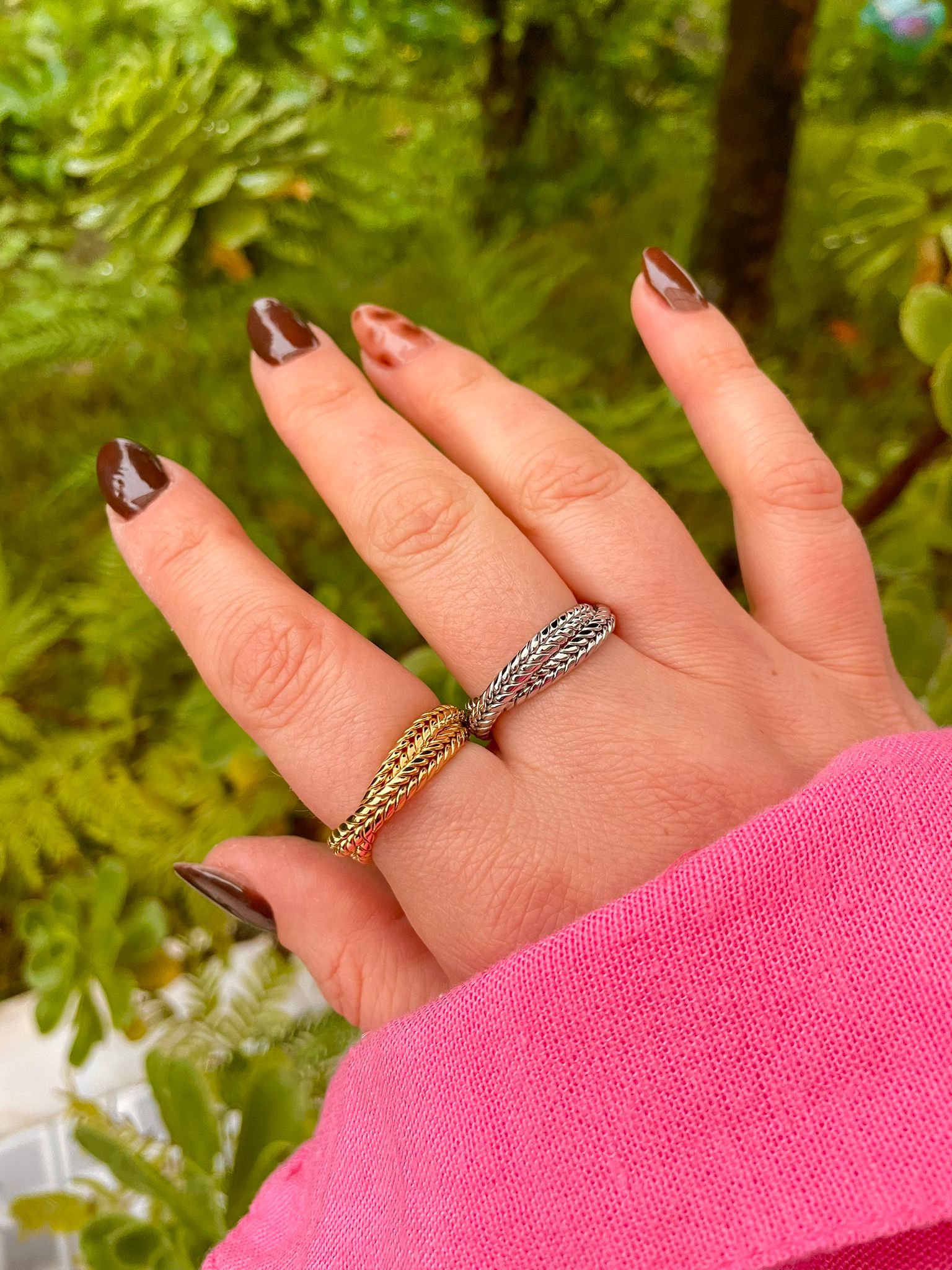 Anel entrelaçado torcido ajustável